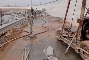 安庆公路钻孔施工